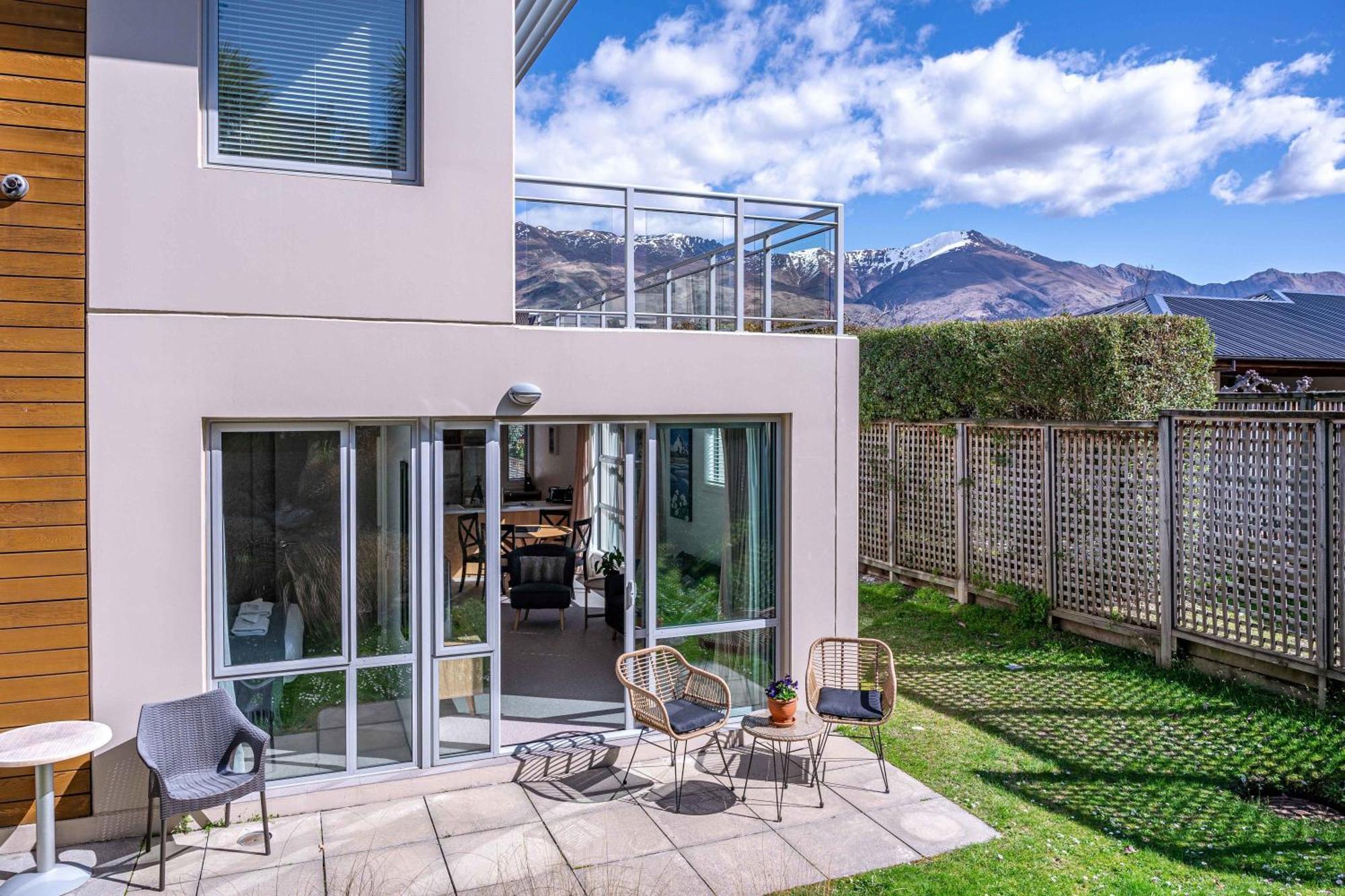 Central Luxury Apartment 114 Wanaka Dış mekan fotoğraf